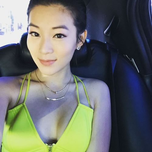 notanotherteenwolfpodcast: @arden_cho Love this lime green @shopmuehleder thanks @allantroy_ #dayofs