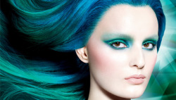 sephora:  POWER UP WITH EMERALD, THE COLOR