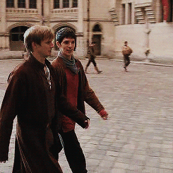 searedontomyhearts:  Merthur AU Part 18 After her vision, Morgana uses Gwen to confirm that Merlin and Arthur are together. (All the parts) 