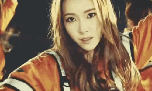 iwant-bloodcatsandangelcake:  Girls’ Generation in MVsJessica - Catch Me If You
