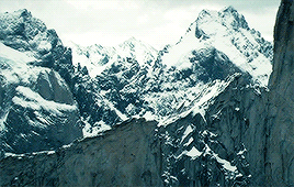 bagginses:Edge of Tomorrow (2014) dir. Doug Liman“I wish I didn’t know you but I do” 