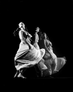 Wehadfacesthen:stroboscopic Image Of A Dancer By Gjon Mili, New York, 1945