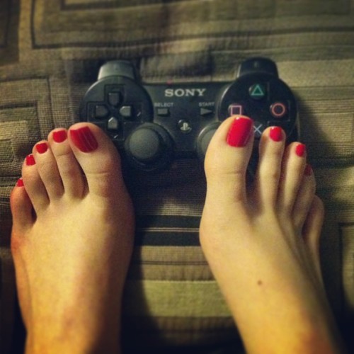 Feeling sick, so relaxing the best way possible #videogames #feet #footfetish