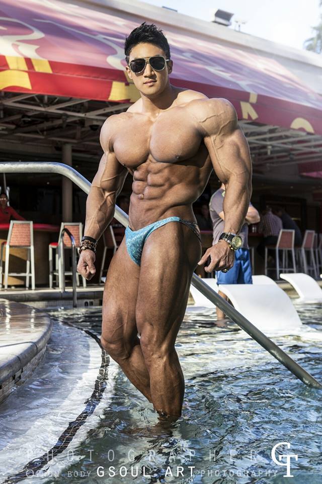 Hwang  Chul Soon