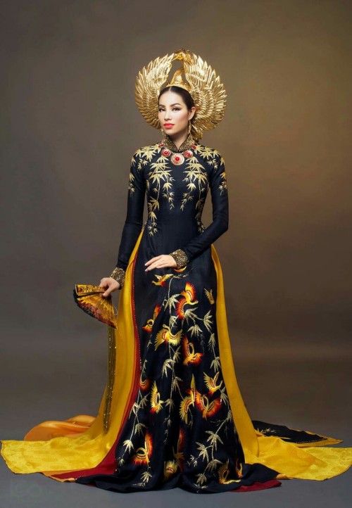 two7nine: Miss Universe Vietnam 2015 National Costume (black version) Attire for a Vanyar royal