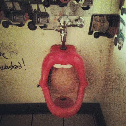obeytheprophecy:  ▲ obey the prophecy ▲ the door to wonderland