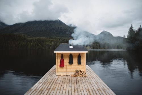 Just perfect. A floating sauna dock with Mount Stephens on the horizon in British Columbia.Extraordi