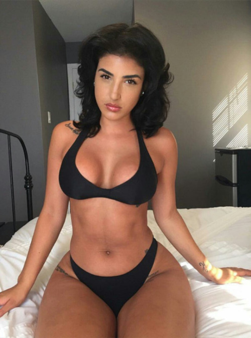 Sex thebiggest1:  Alyssa Sorto is stunning pictures