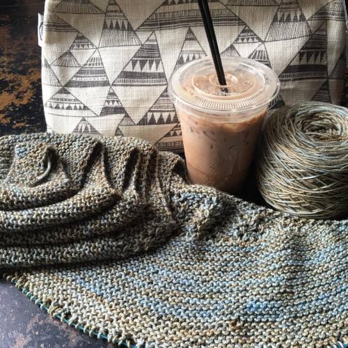 Some much needed #atticuscoffee to go along with my knitting. #nurmilinto #madelinetosh #pashmina #k
