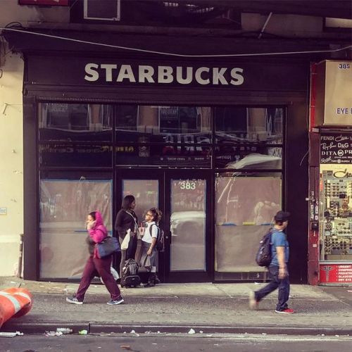 I can’t wait for the new Starbucks to open on 149th Street in the Bronx. ⭐️ #starbucks☕️ #star