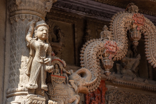 Detail of temple, Varanasi, photo by Kevin Standage, more at kevinstandagephotography.wordpr