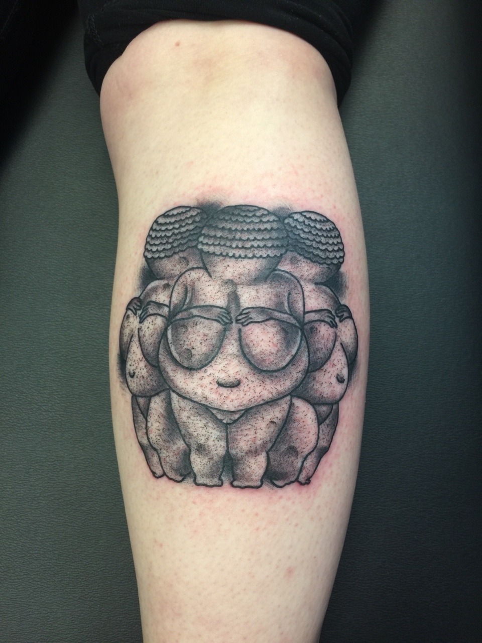 Too Fat Too Furious  New belly tattoo of the Venus of Willendorf