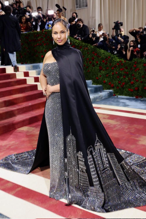 lacetulle: Alicia Keys in Ralph Lauren | 2022 Met Gala