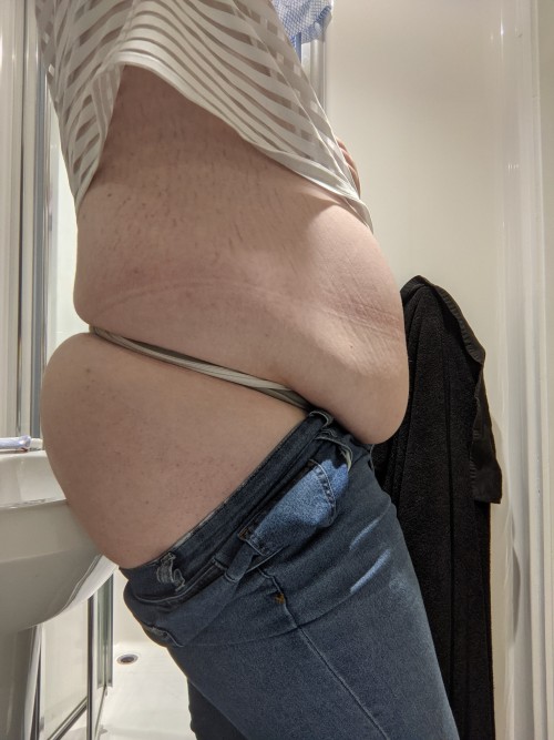 Round In The Front And Back