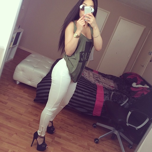 fashionistasrus:  IG: suelynsvida
