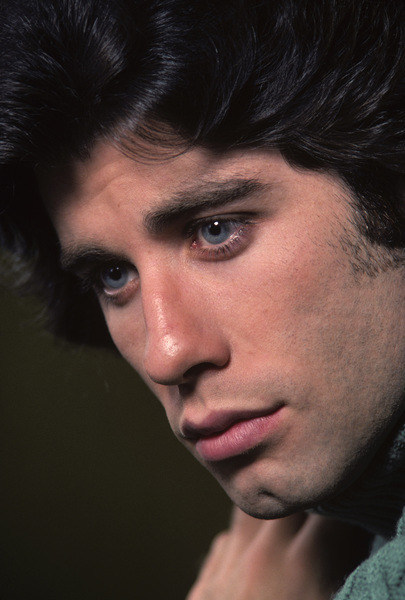 twixnmix:  John Travolta photographed by Gene Trindl, 1976.