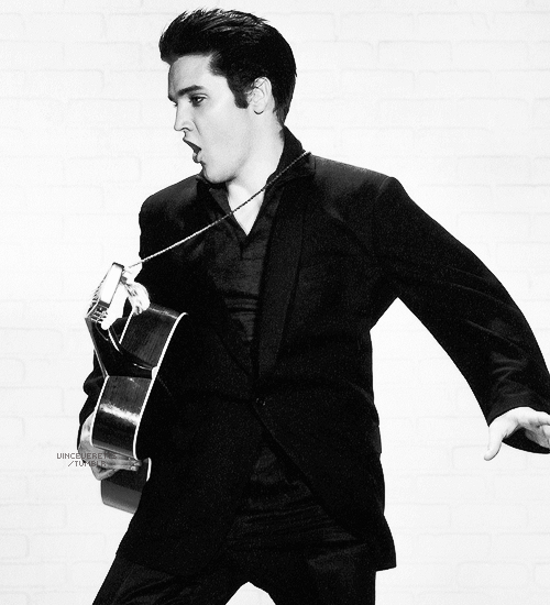 vinceveretts:  Elvis photographed for “Jailhouse Rock”, 1957. 