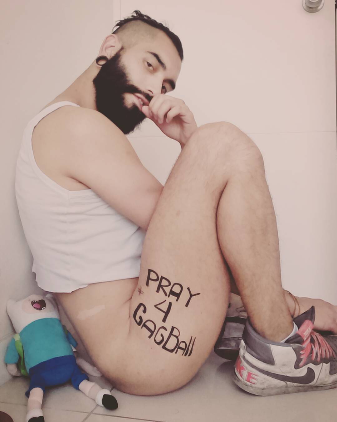 riotbox:  Repeti la idea para @gag_ball_ ✌👽✌
