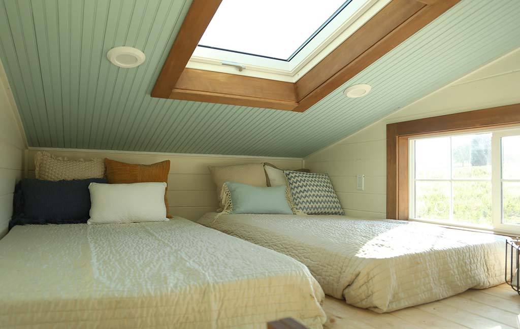 dreamhousetogo:By Tiny Heirloom