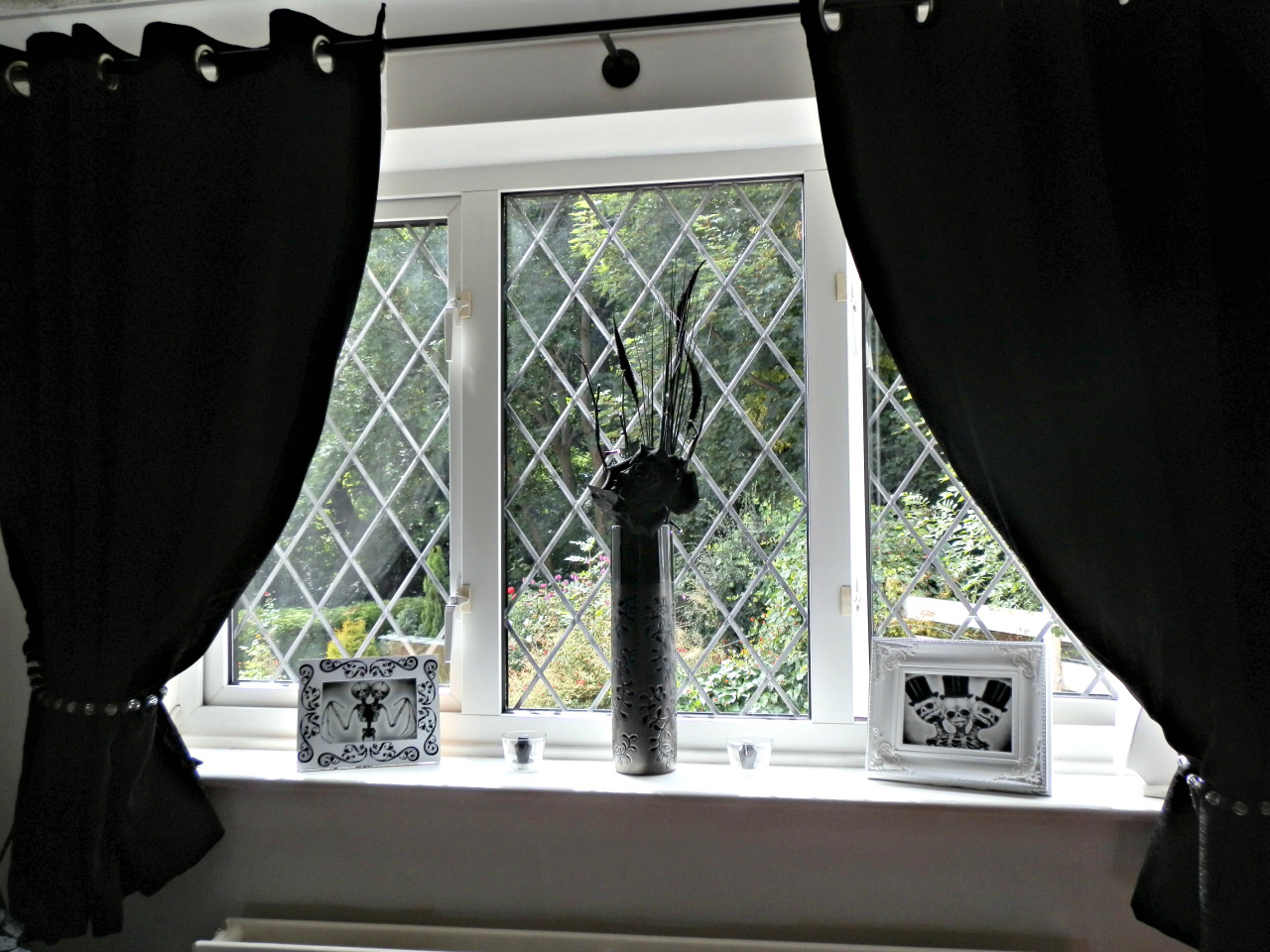 wifetodarkness:  americangothgirl:  xtoxictears:  wifetodarkness:  Our first home,
