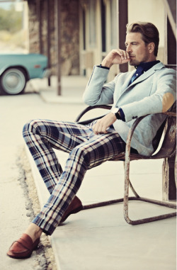 deverseli800:  Brooks Brothers Spring 2013Source: