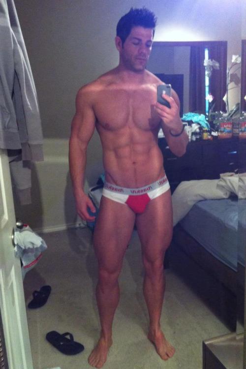instaguys:  Guys with iPhones Source: gwip.me 