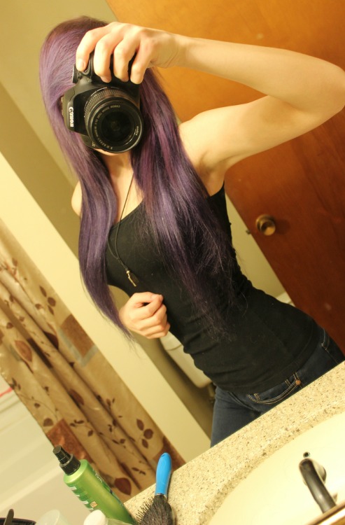 moreganplease:Mostly faceless selfies