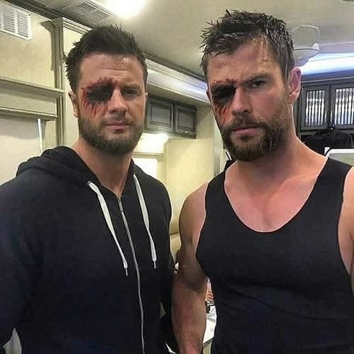 catchymemes:  Avengers Stunt Doubles