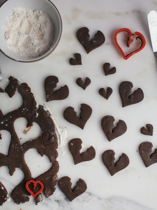 sweetoothgirl: HEARTBREAK COOKIES