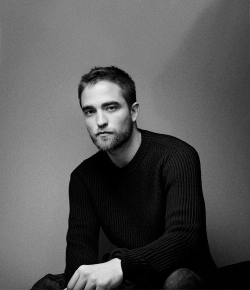 fmerob:  Dior is delighted to announce that actor Robert Pattinson is to be the new face of Dior Homme fragrance #DiorRob 