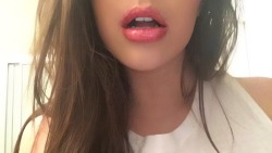 daddys-little-monkey:  Let me be your fuck