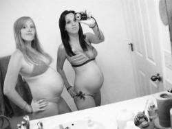 hyperpregnant:  theredghost:  The girls came