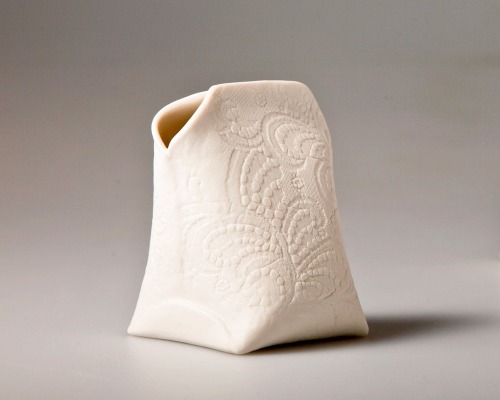 j9sopinion: Just three of Designed Opinions favorite porcelain pieces from the exquisite one and on