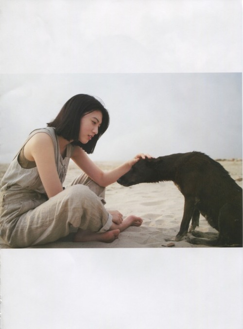 ayaminakaj: 三吉彩花 《わたし》