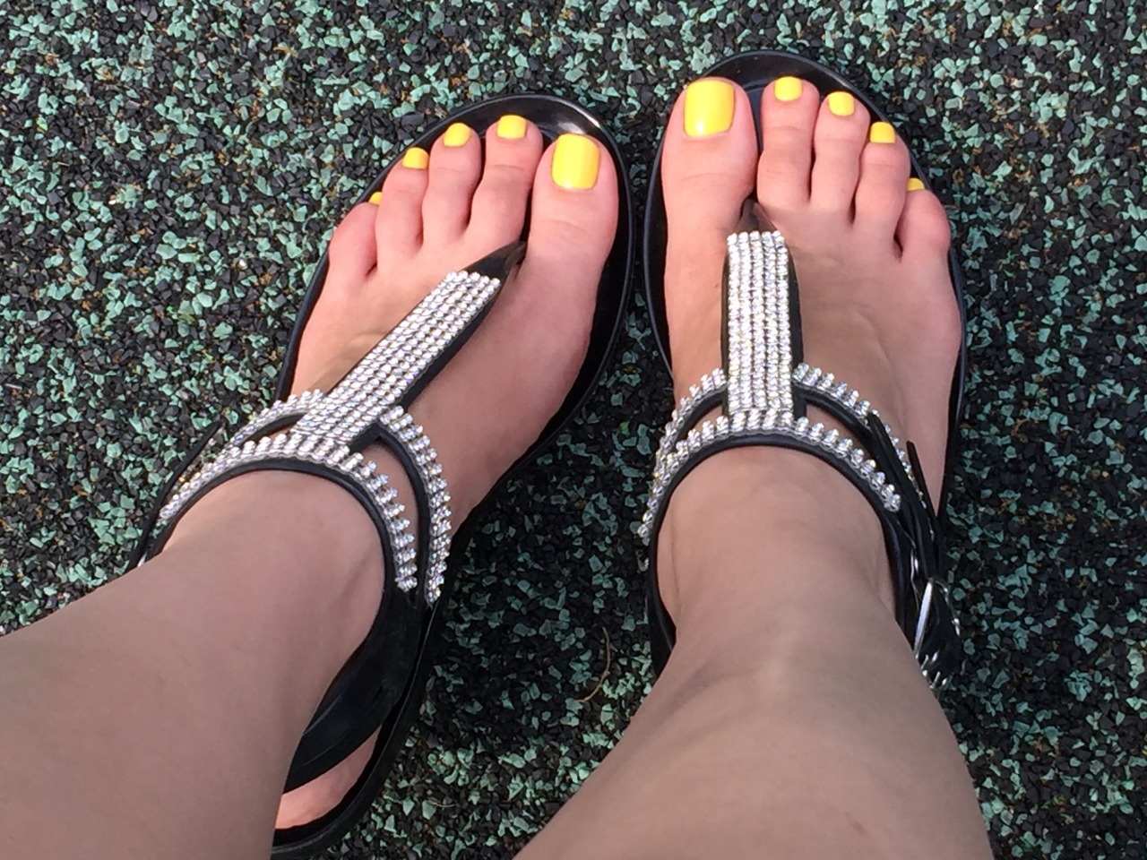 crazysexytoes:  msprettyfeet69:  Out and about 👣#TeamMsPrettyFeet   Her feet are