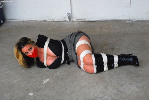 XXX sensualhumiliation:  sensual captive photo