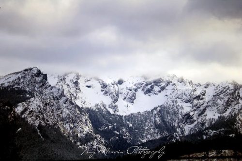 visitportangeles:  We absolutely love this stunning capture of our incredible #OlympicMountains by @tmphotographyw 🙌  #VisitPortAngeles #OlympicNationalPark https://instagr.am/p/CaWC0z9l9l9/   I miss being able to look up at these mountains