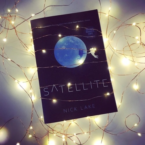 Sunday funday here! What are you reading? I’ve got @nicklakeauthor’s SATELLITE! I love S