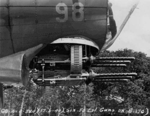 warhistoryonline:The chin turret of a Boeing B-17G bomber with the cowling removed, revealing its si