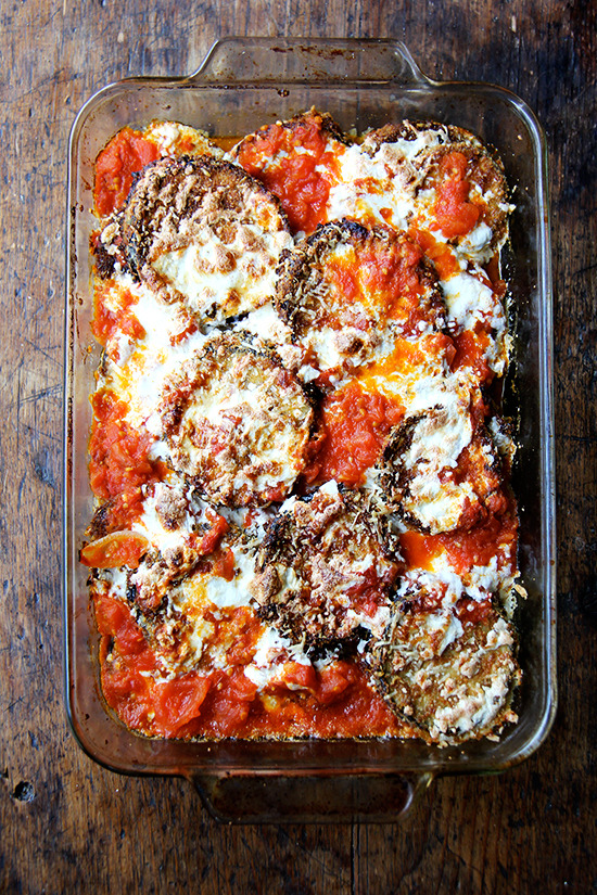 thedinnerconcierge:  Crispy Eggplant Rounds + Eggplant Parmesan @ Alexandra’s Kitchen