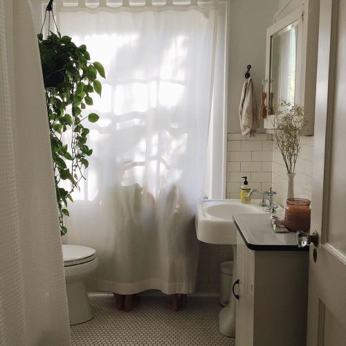 whatinspiresdancaji:every morning the kids run to the big window in the bathroom to wave bye bye to 