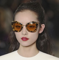 polykowiak:  Fei Fei Sun at Miu Miu Fall 2011 