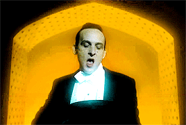stabbybabz:  Oswald Cobblepot + Pride colors  @ashamedofmybrain