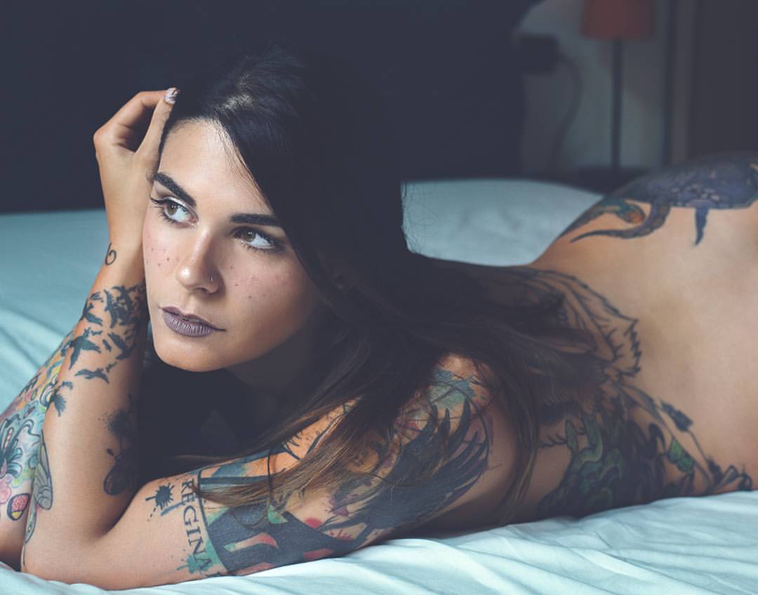 Ultima suicide nude