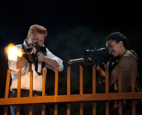 dailytwdcast:  Abraham and Sasha in The Walking Dead Season 6 Episode 9 | No Way