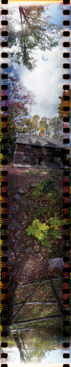 Salem Pioneer VillageShot on Lomography Spinner 360° with 35mm FujiColor film