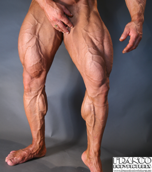 jivvii:  Anthony Cagna by Franco 