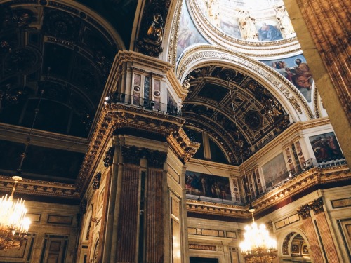 flamande:St. Isaac’s Cathedral - interior. St. Petersburg, Russia. 05/04/2015