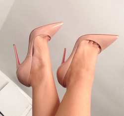 princvsx:  pink glam