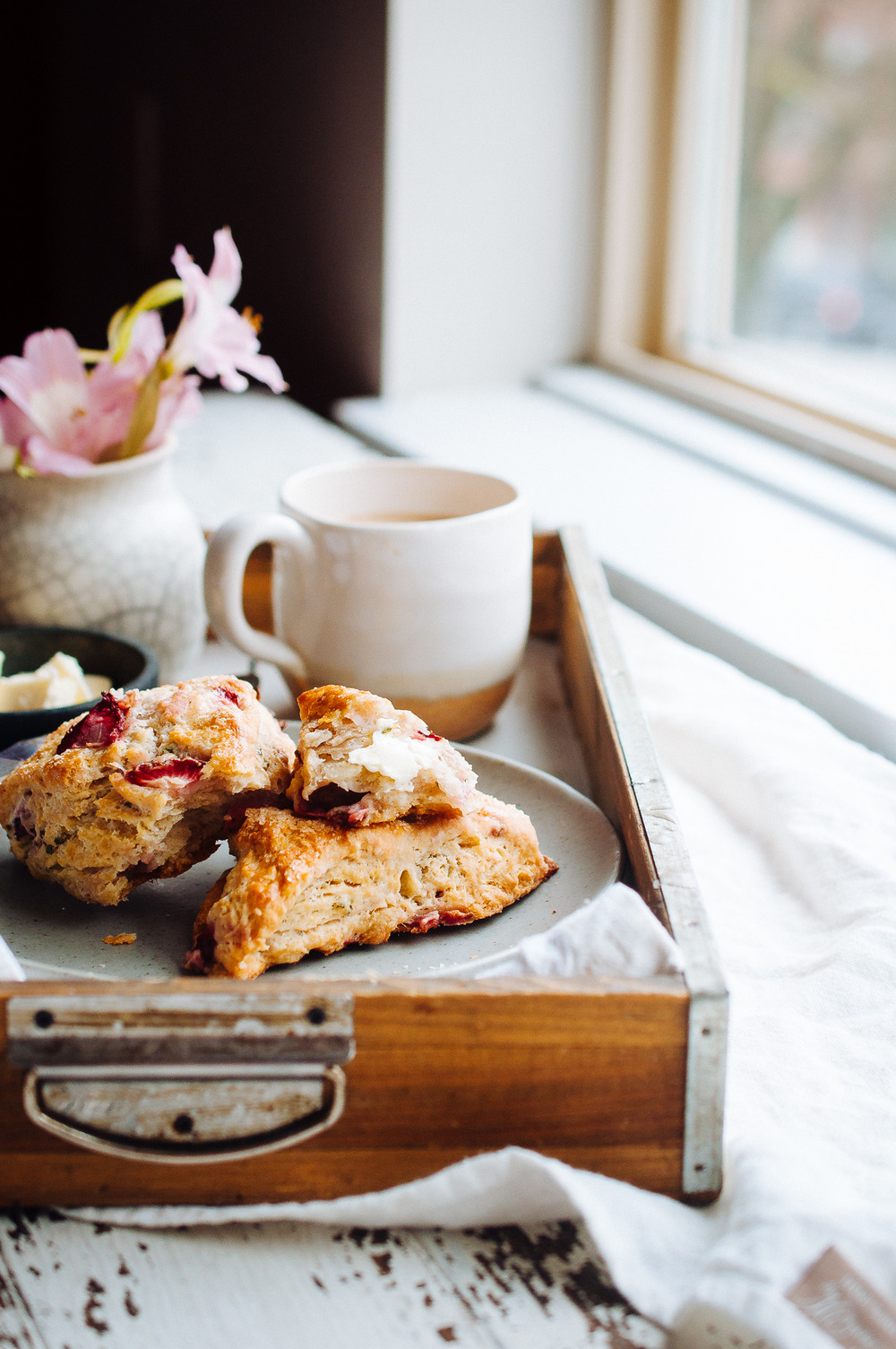 deliciousanddivine:  sweetoothgirl:    Strawberry and Mint Scones  I think I may